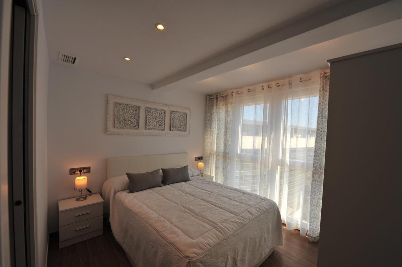 Apartments Vistas Mar Bahia Кадис Экстерьер фото